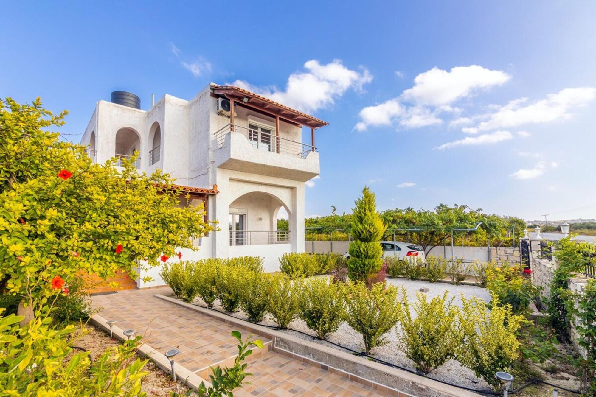 Amazing Villa Chrysanthi With Private Pool In Heraklion Epano Vathia Екстер'єр фото