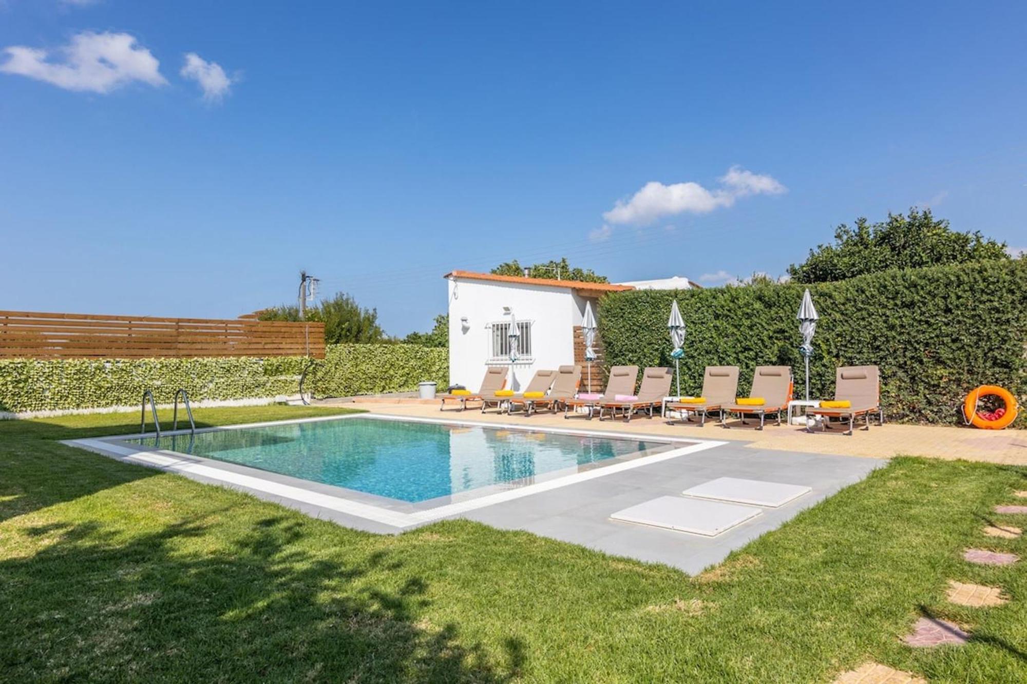 Amazing Villa Chrysanthi With Private Pool In Heraklion Epano Vathia Екстер'єр фото